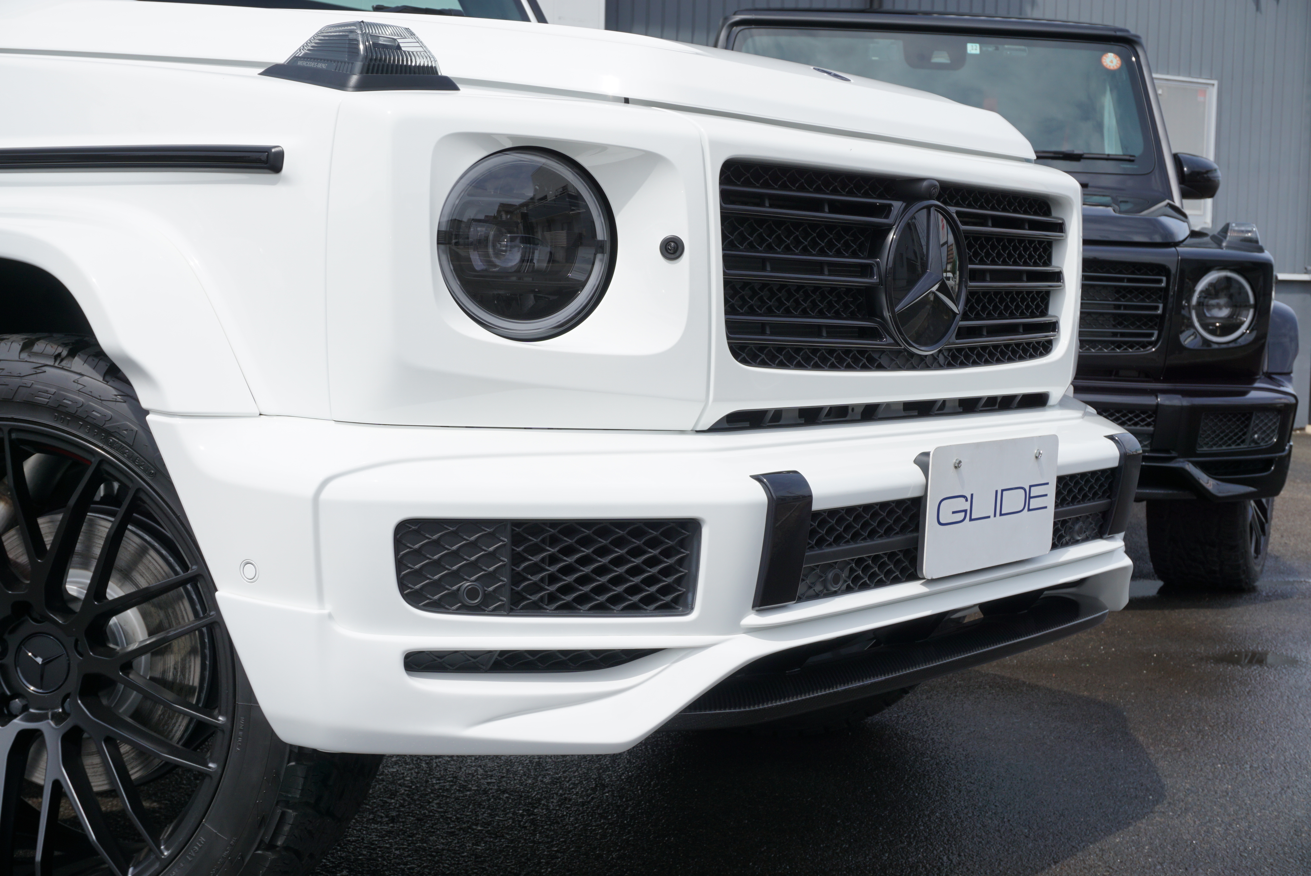 フロントスポイラー（センターフラップ・カーボン）