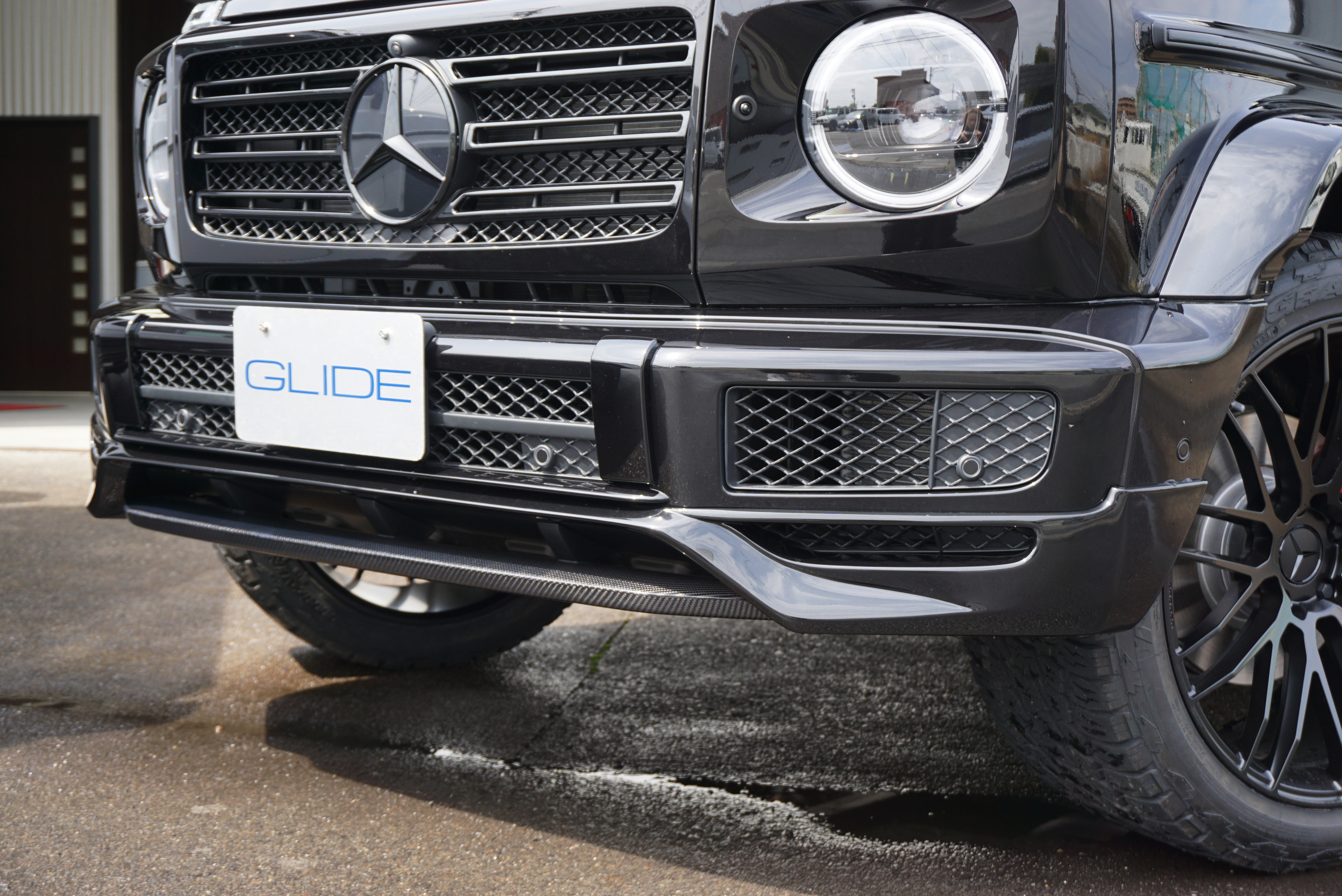 フロントスポイラー（センターフラップ・カーボン）