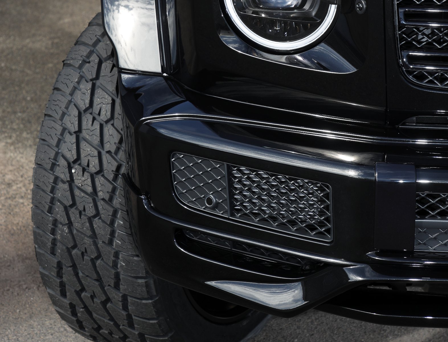 フロントスポイラー（FRP）