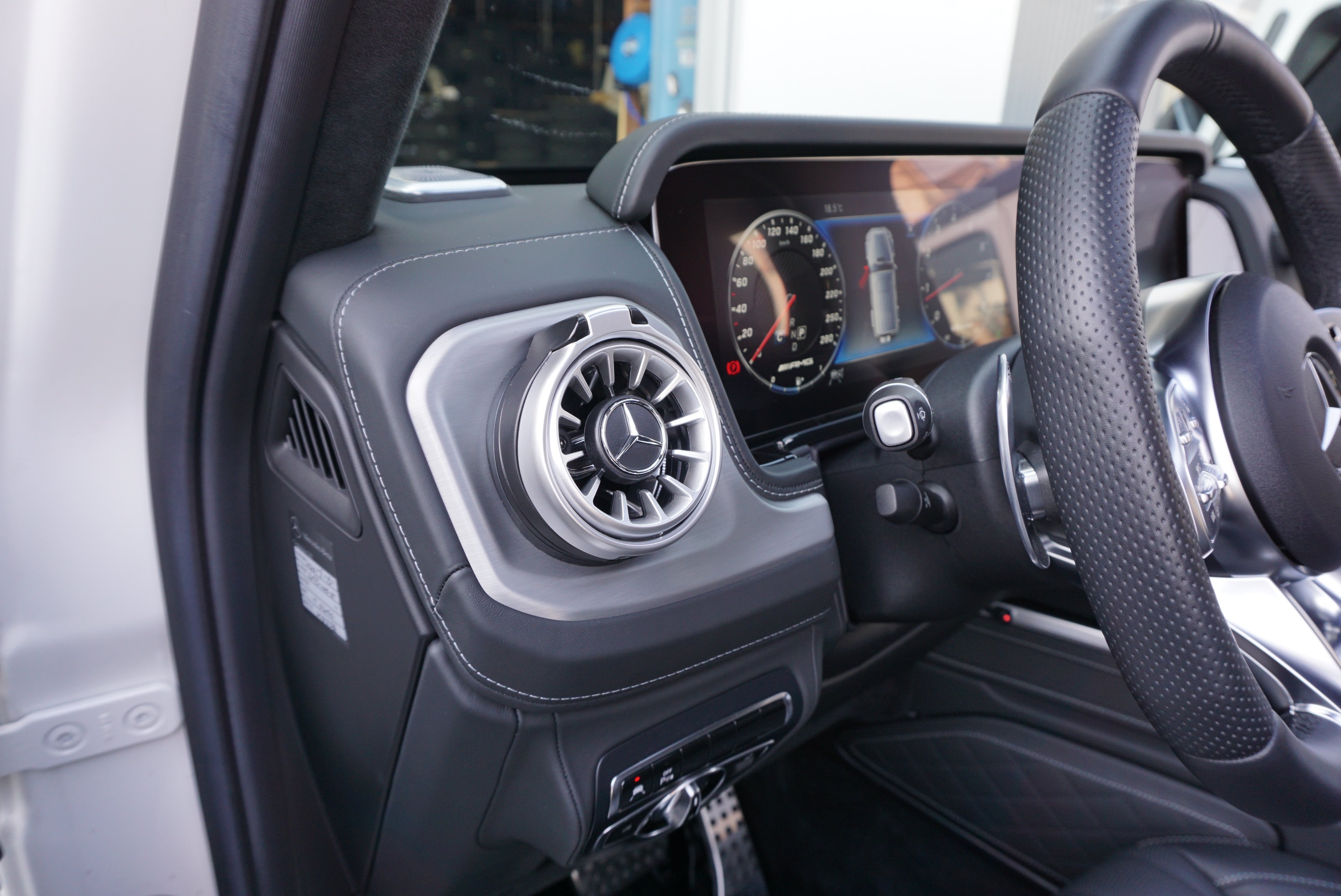 純正ドリンクホルダー