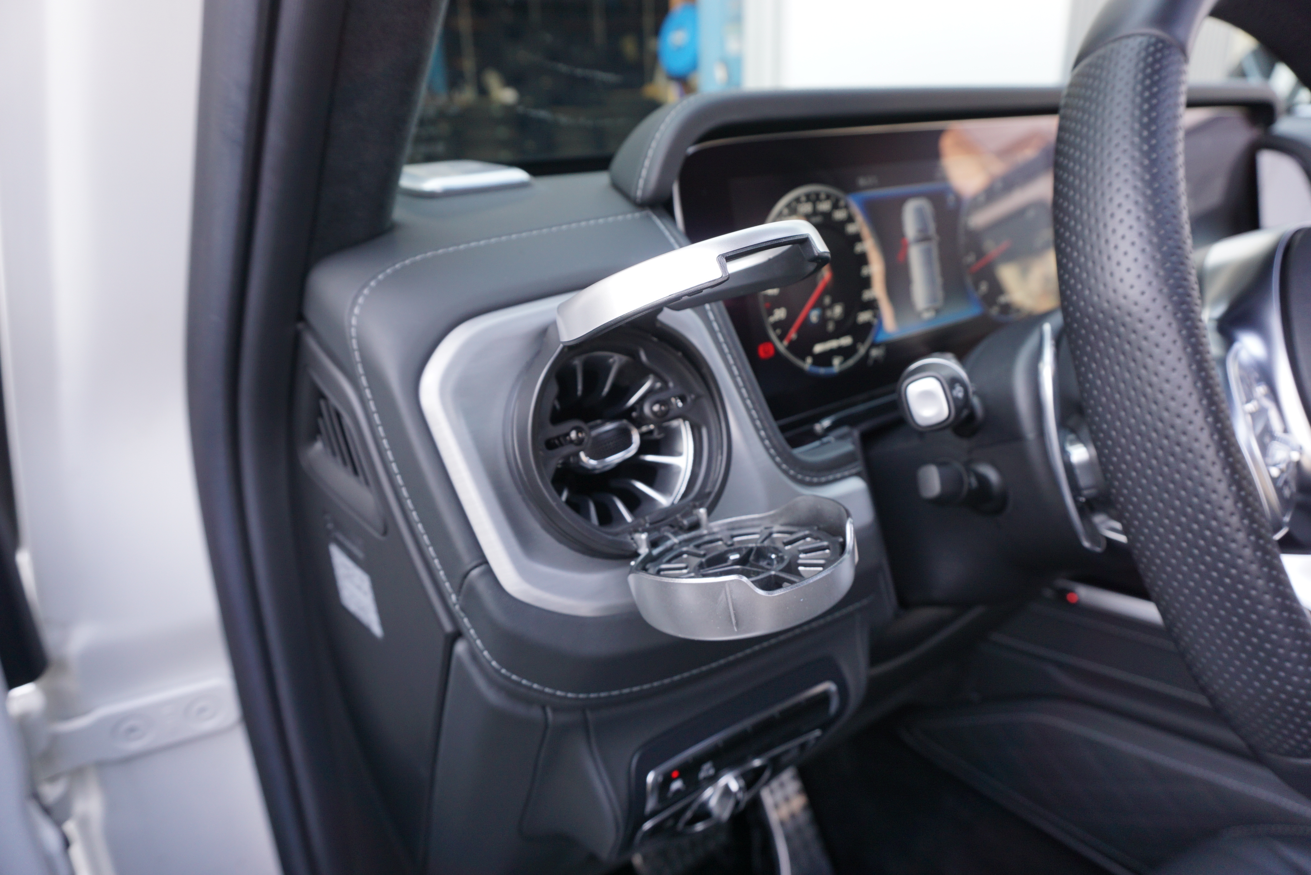 純正ドリンクホルダー