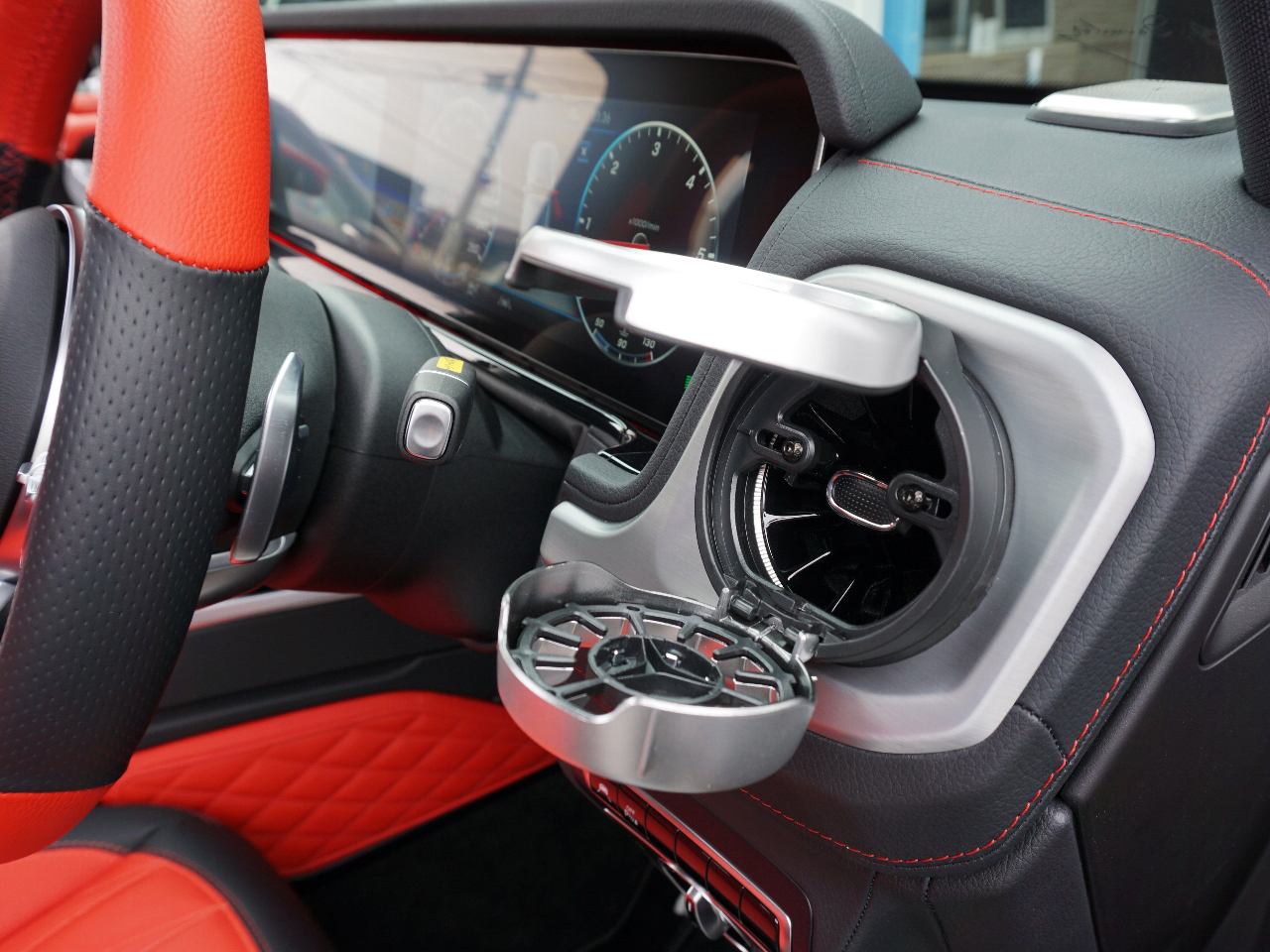 純正ドリンクホルダー