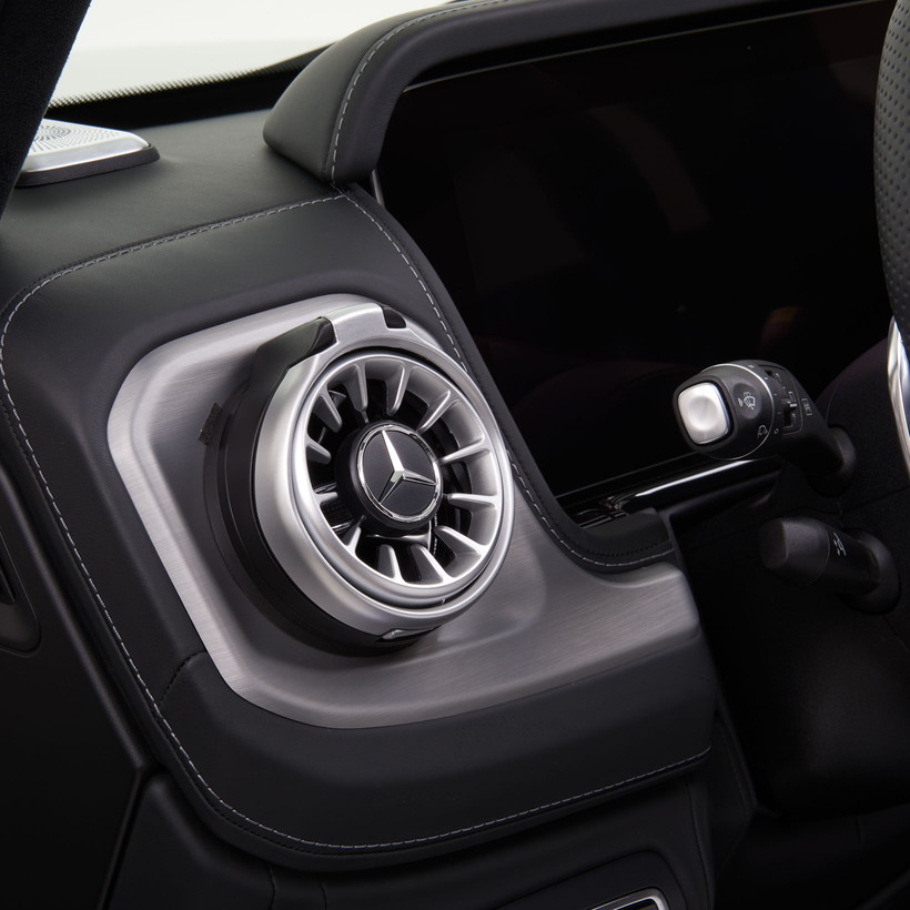 純正ドリンクホルダー